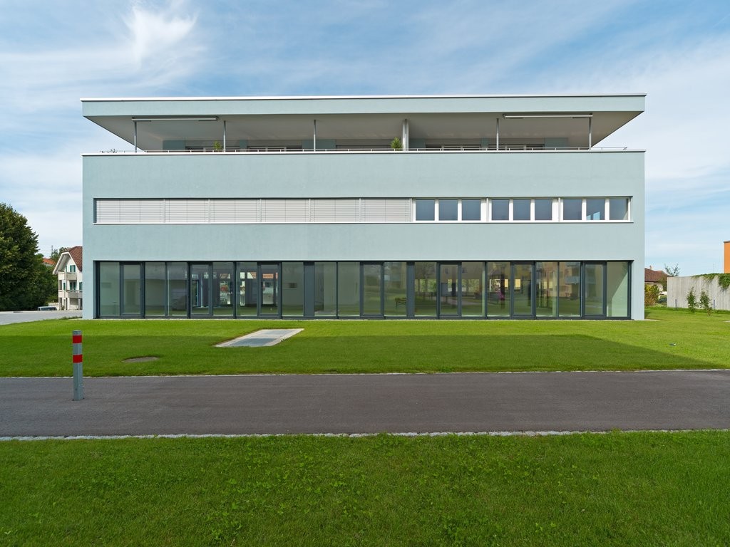 119m² office