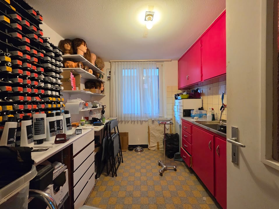 Hairdresser, photo 4 of 10