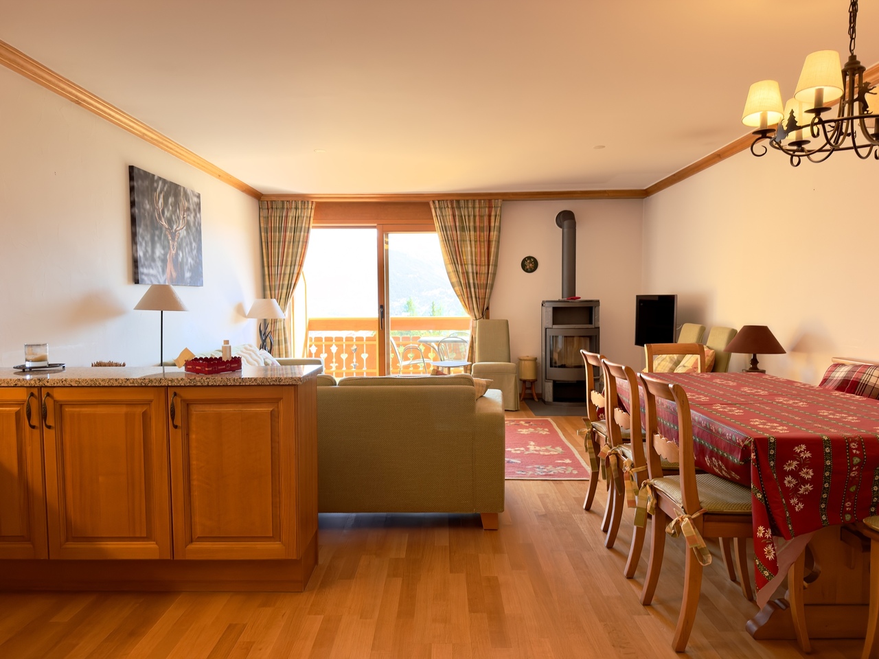 4 rooms apartment, photo 3 of 10
