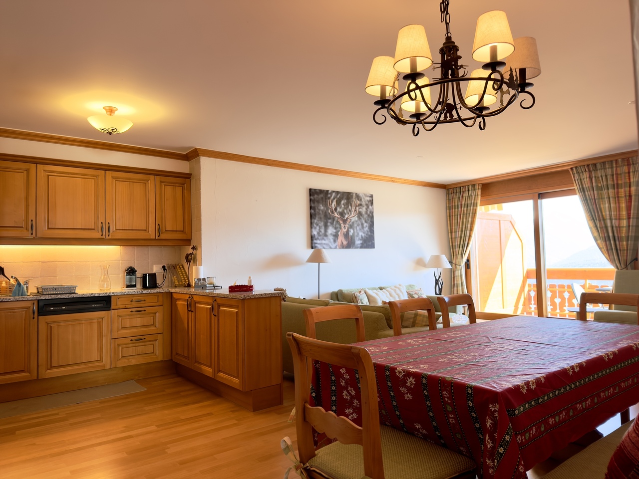 4 rooms apartment, photo 4 of 10