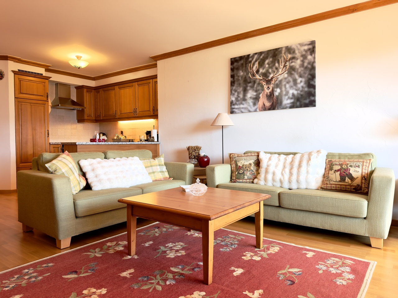 4 rooms apartment, photo 1 of 10
