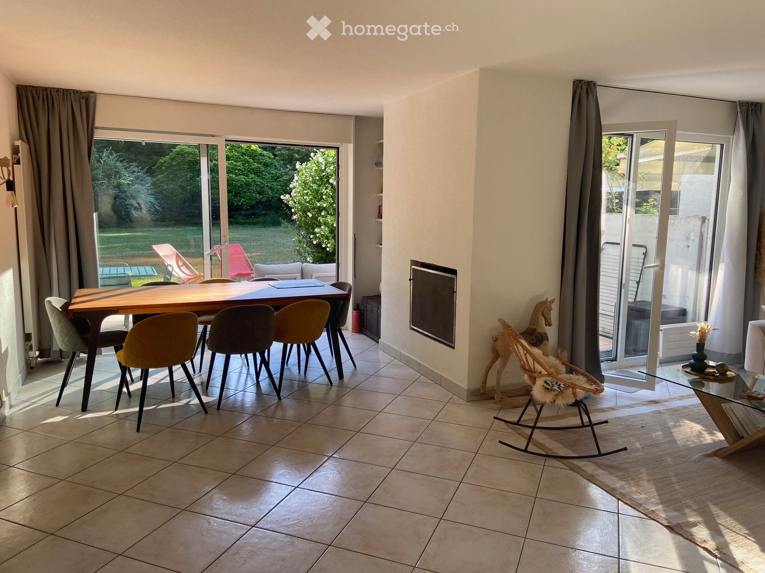 8 rooms single house, photo 1 of 3