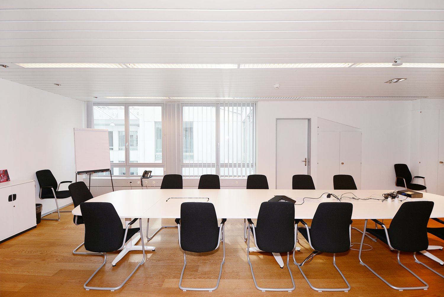 773m² bureau
