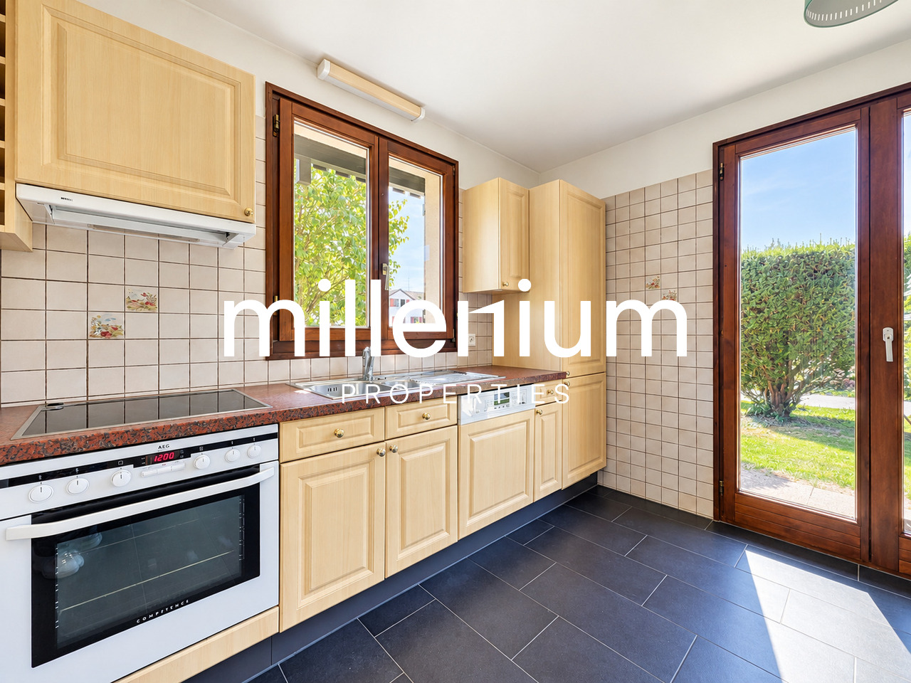 4 rooms single house