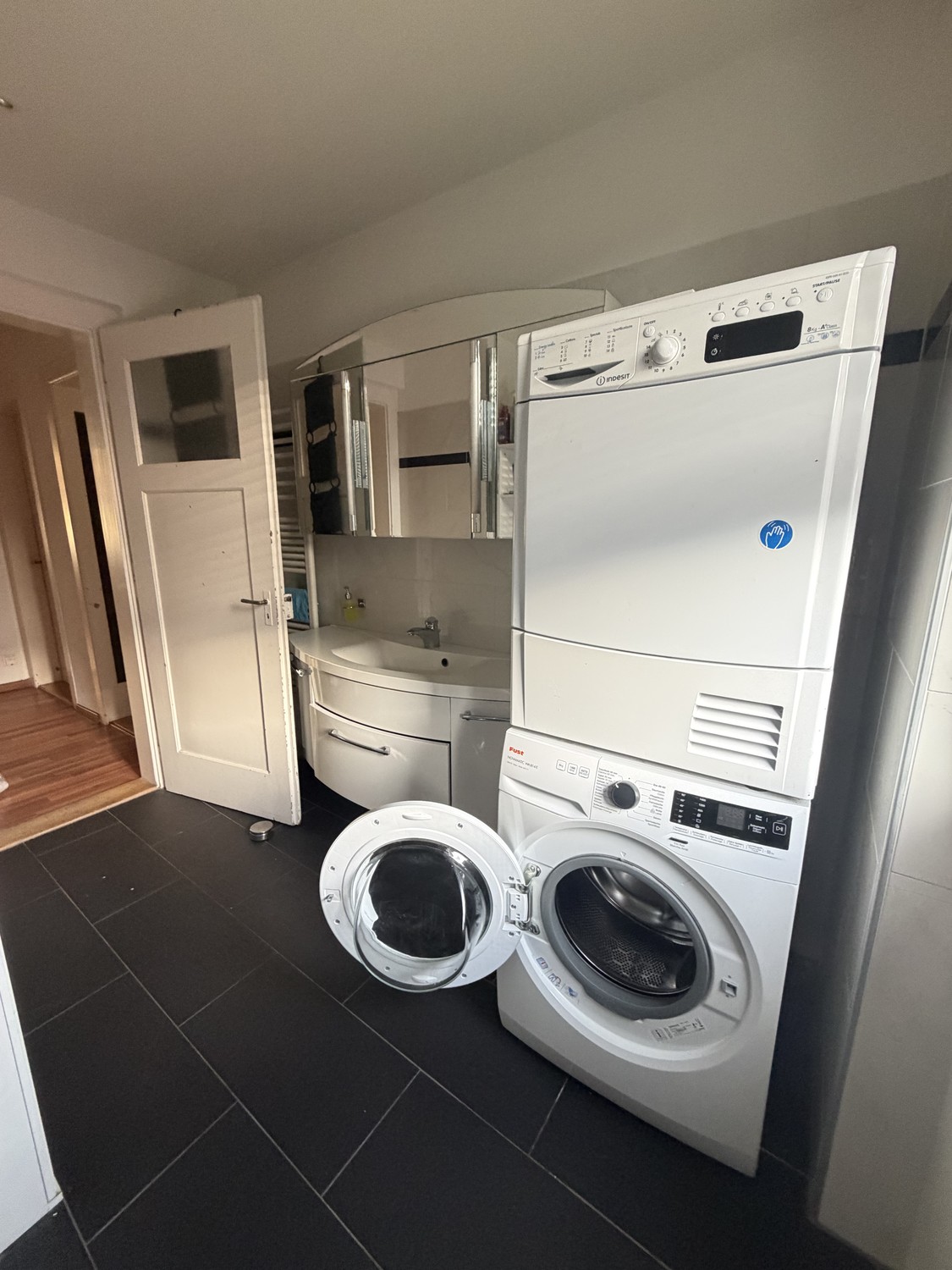 2 ½ rooms apartment, photo 1 of 7