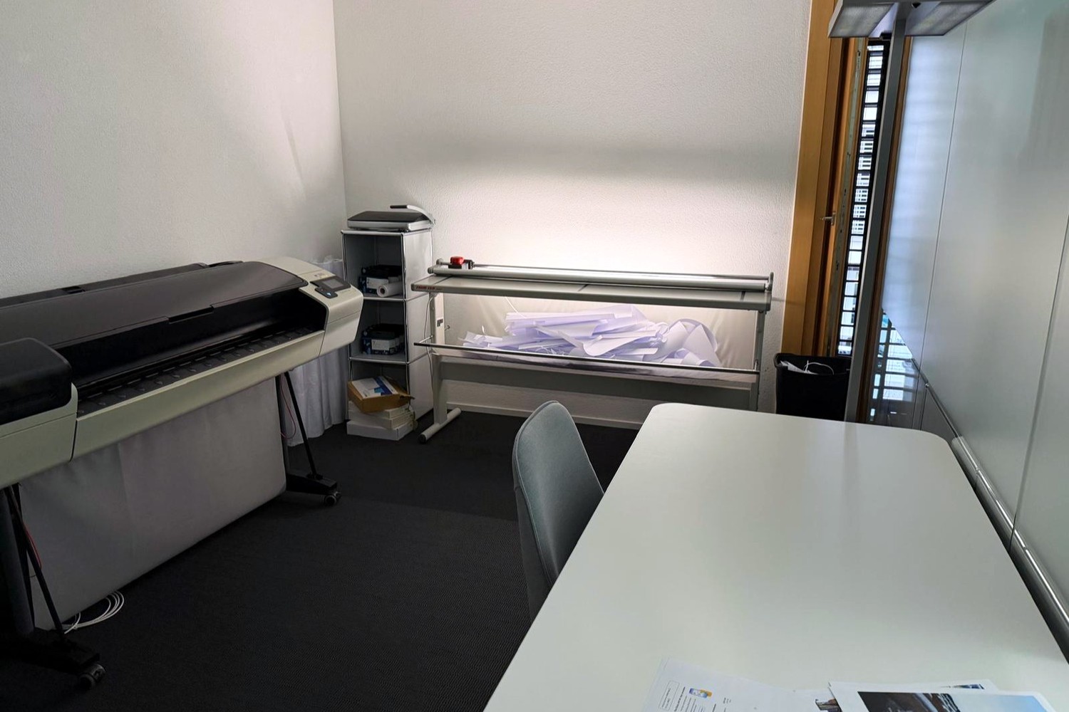 412-585m² office, photo 8 of 9