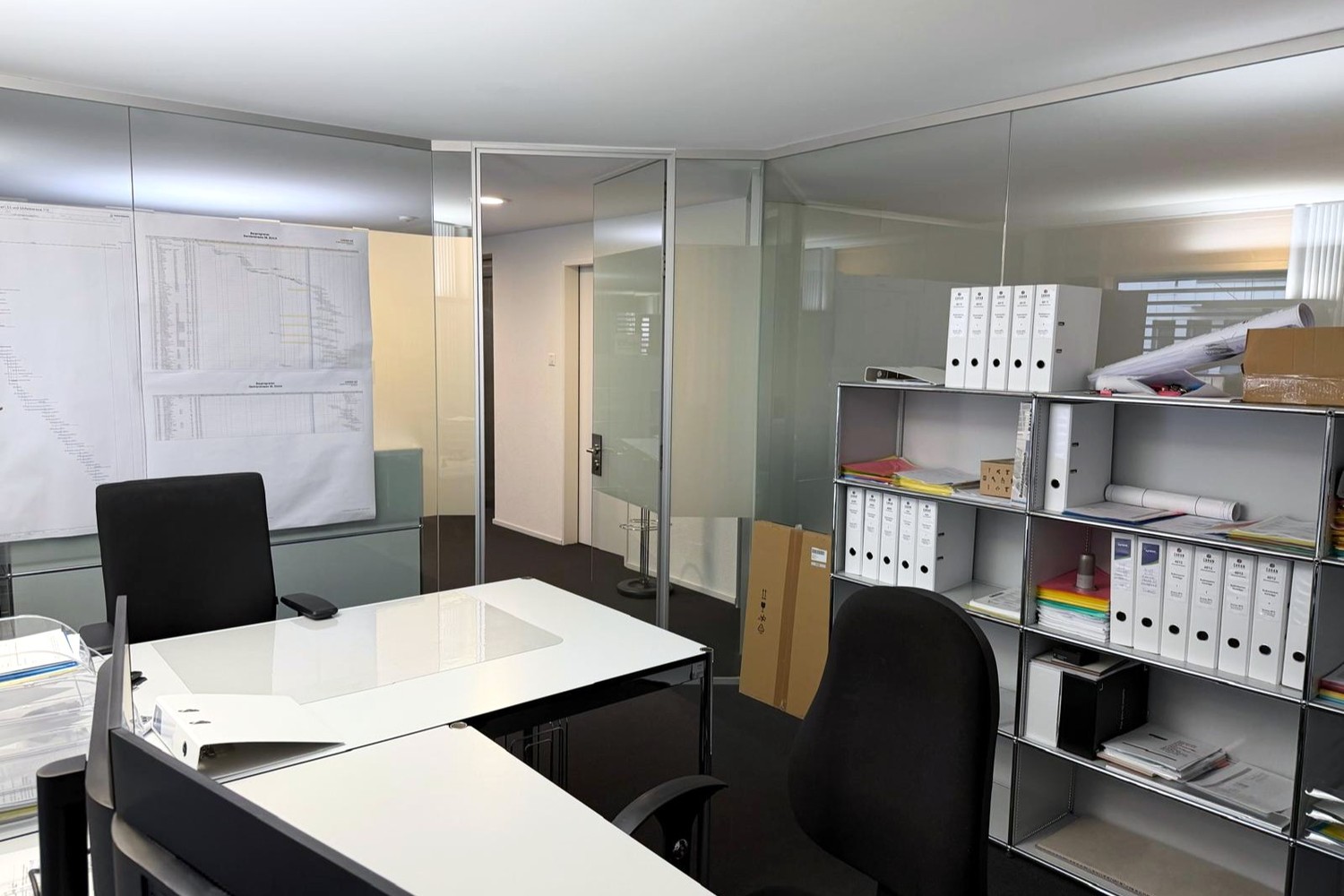 412-585m² office, photo 7 of 9