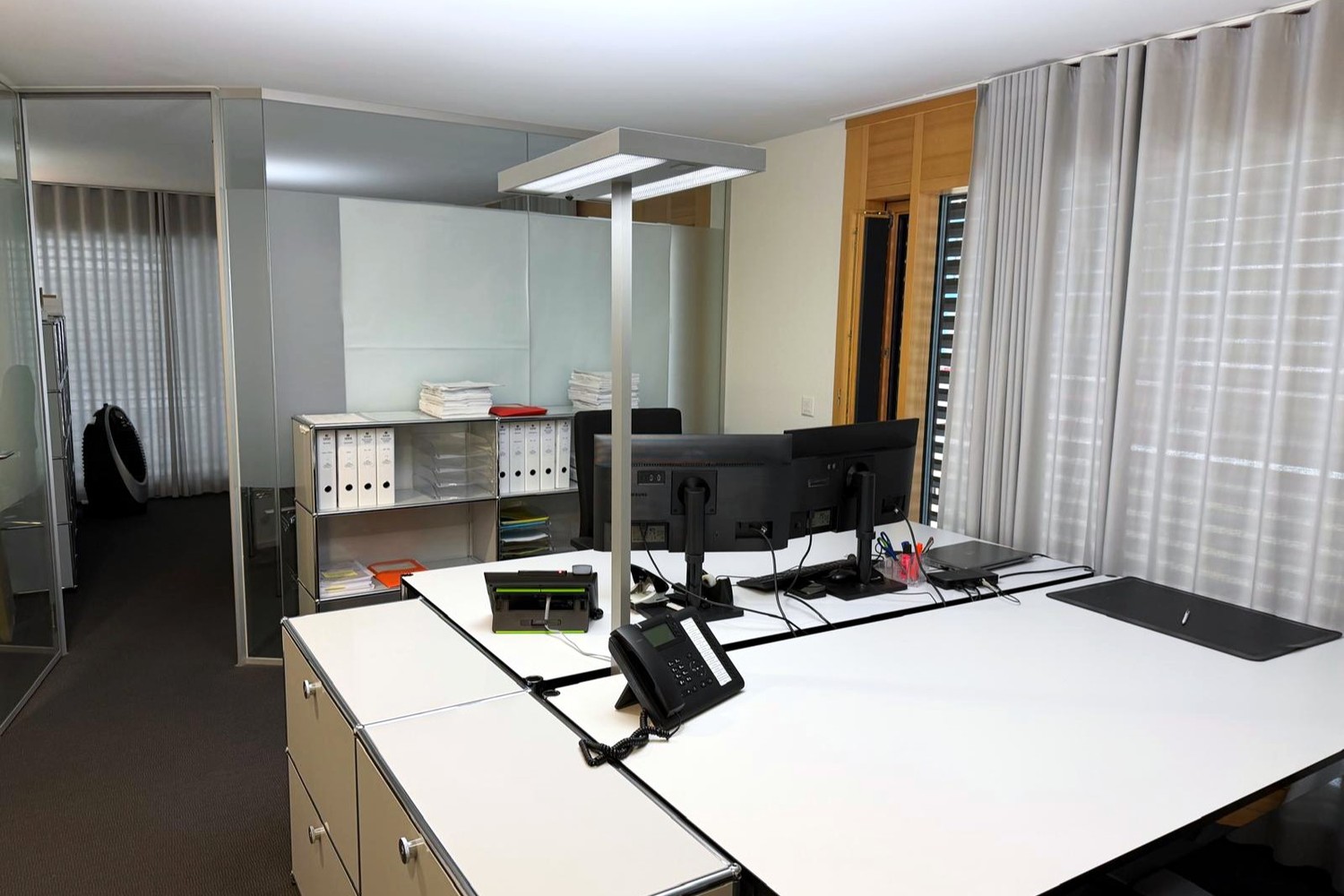 412-585m² office, photo 6 of 9