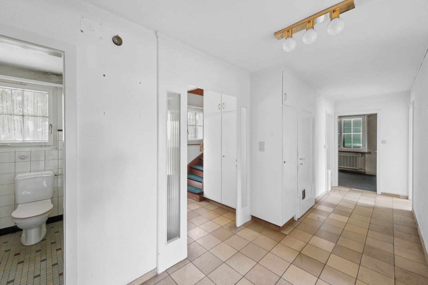 6 rooms single house