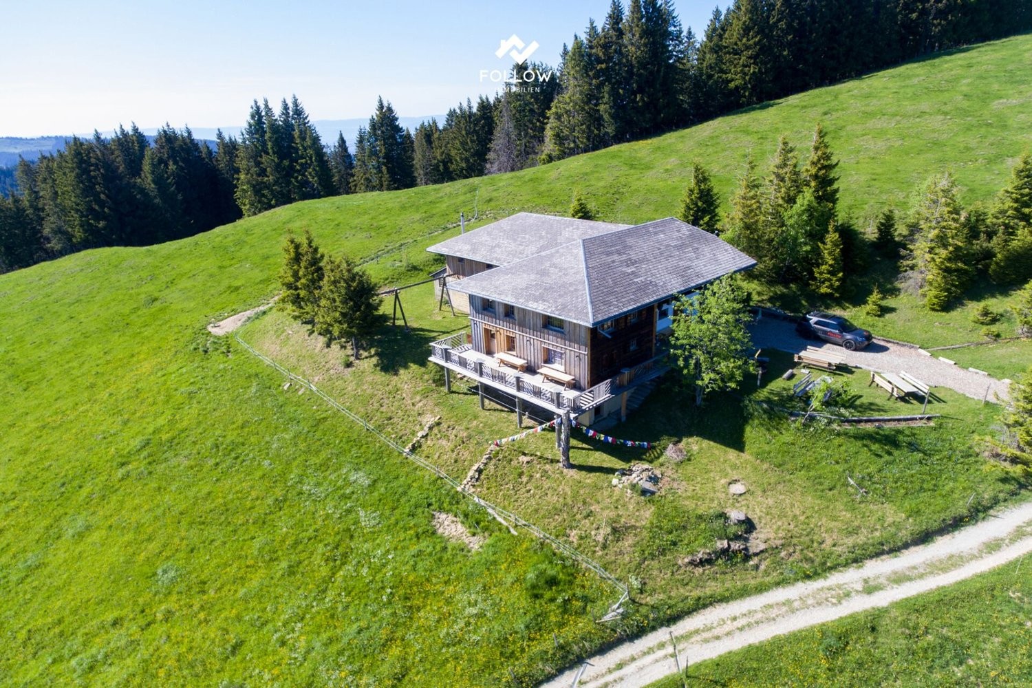 676m² mountain farm, photo 3 of 10