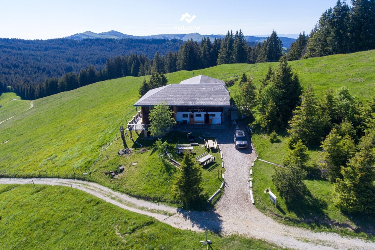 676m² mountain farm, photo 4 of 10