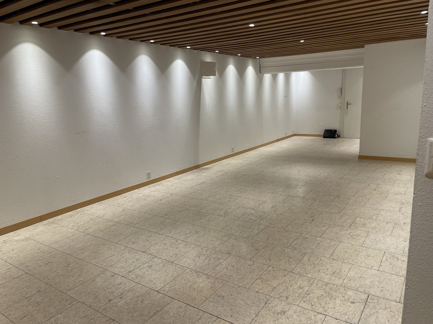 115m² cellar compartment, photo 4 of 8