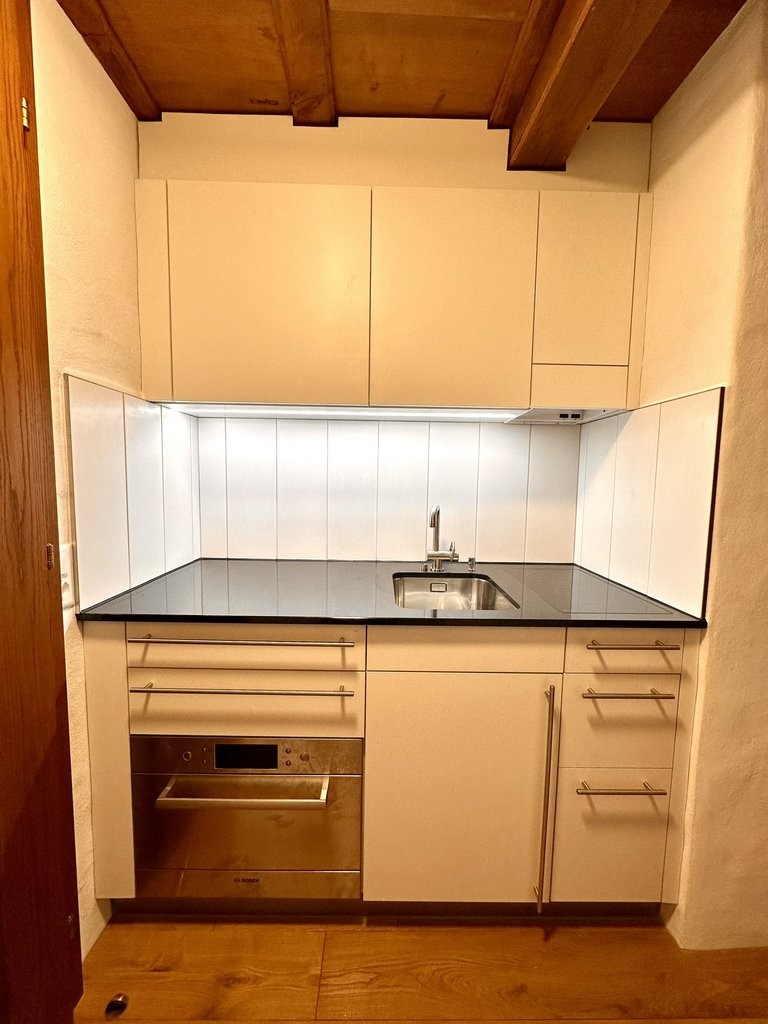 1 room roof flat, photo 3 of 6