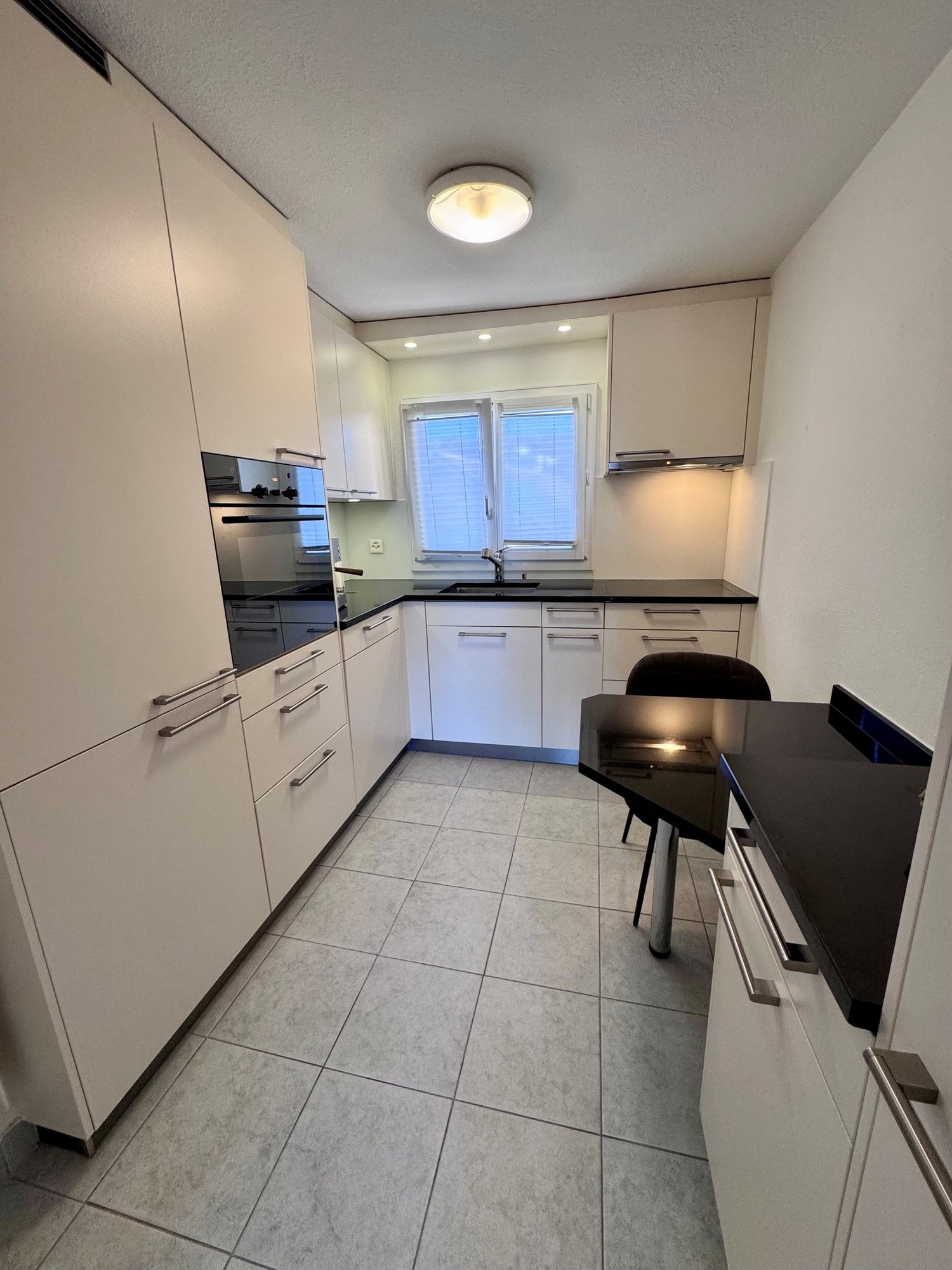 3 rooms apartment, photo 3 of 6