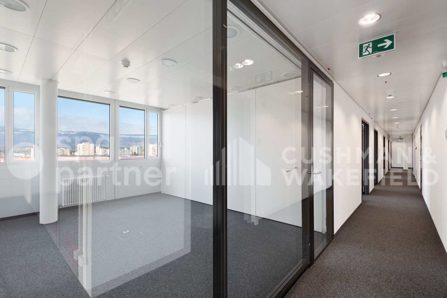 150m² office