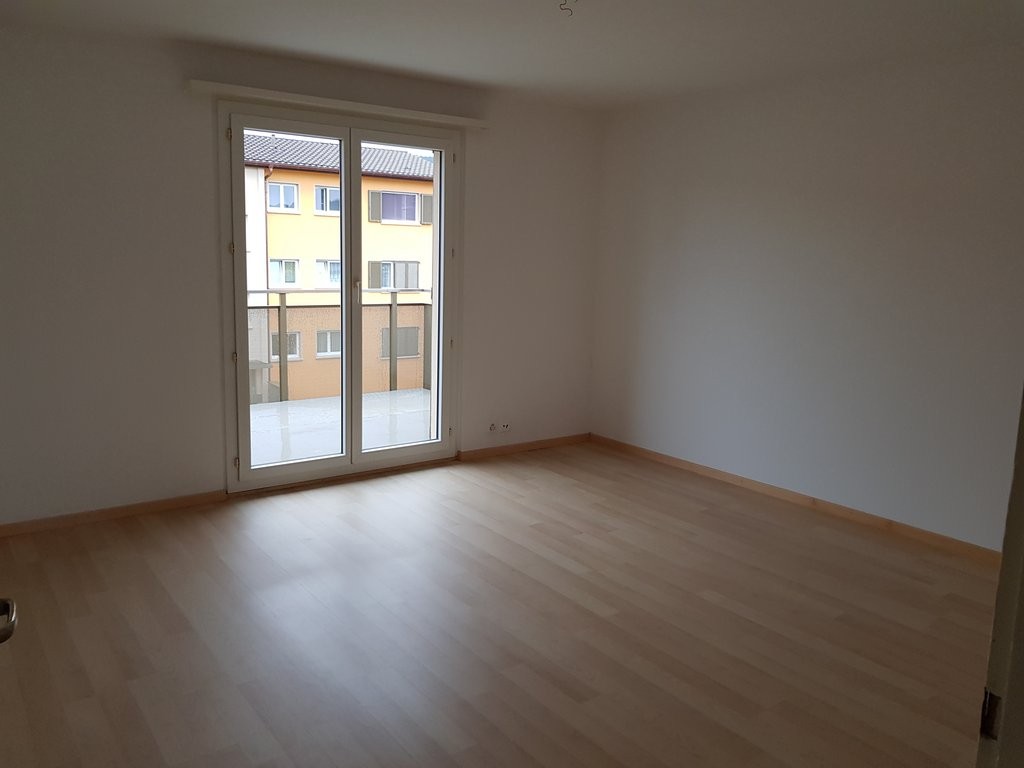 3 rooms apartment, photo 2 of 6