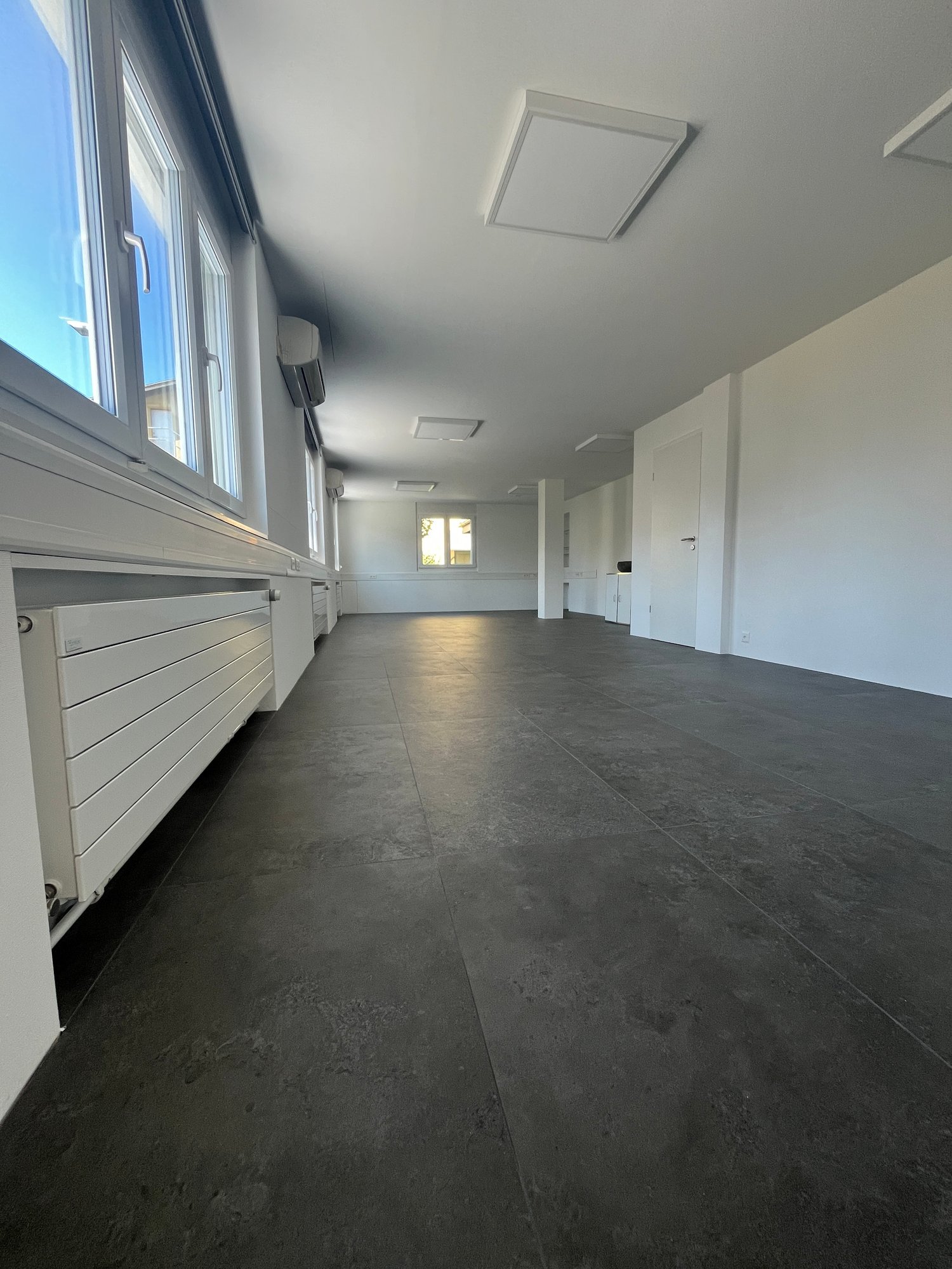 170m² commercial, photo 5 of 6
