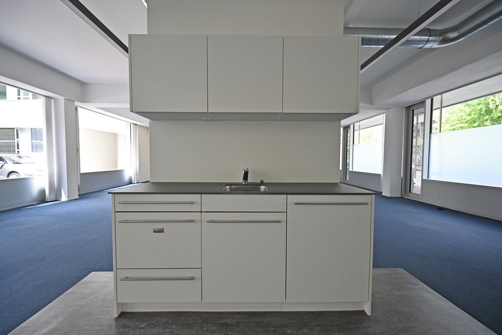 242m² office, photo 7 of 8