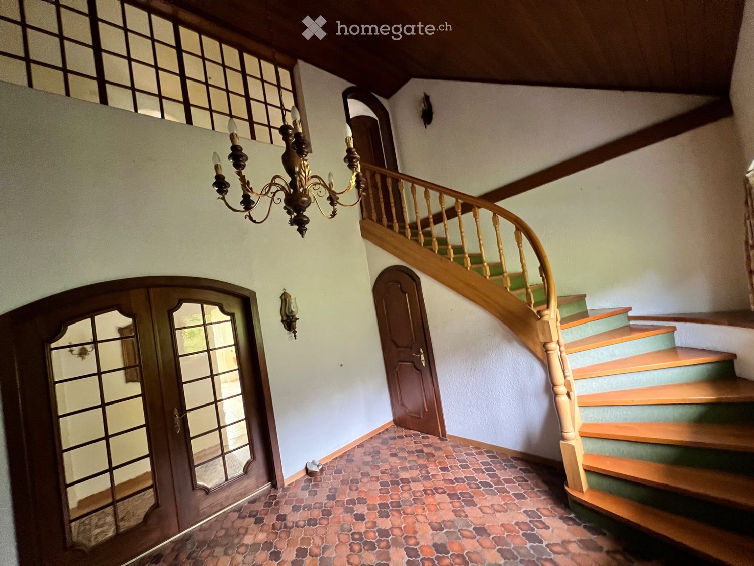 7 rooms apartment, photo 1 of 6