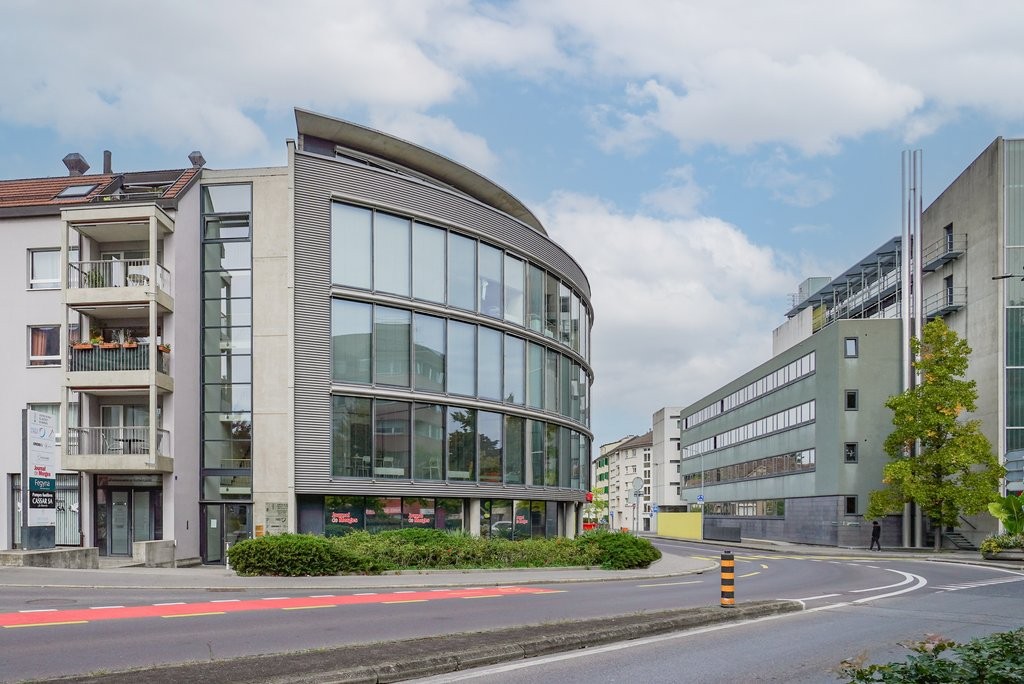 232m² office, photo 2 of 9