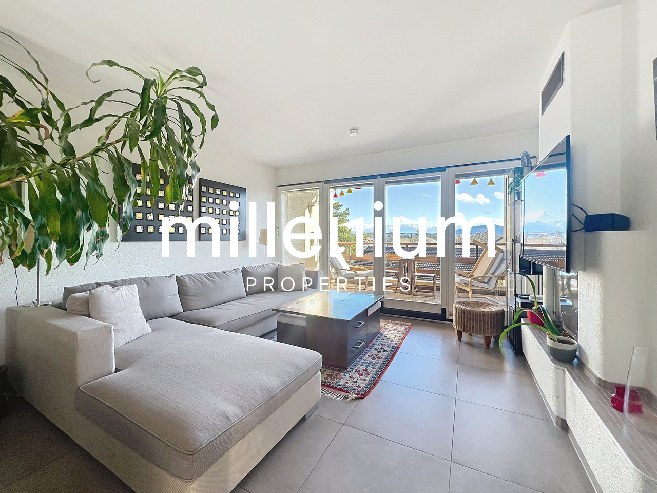 6 rooms furnished flat