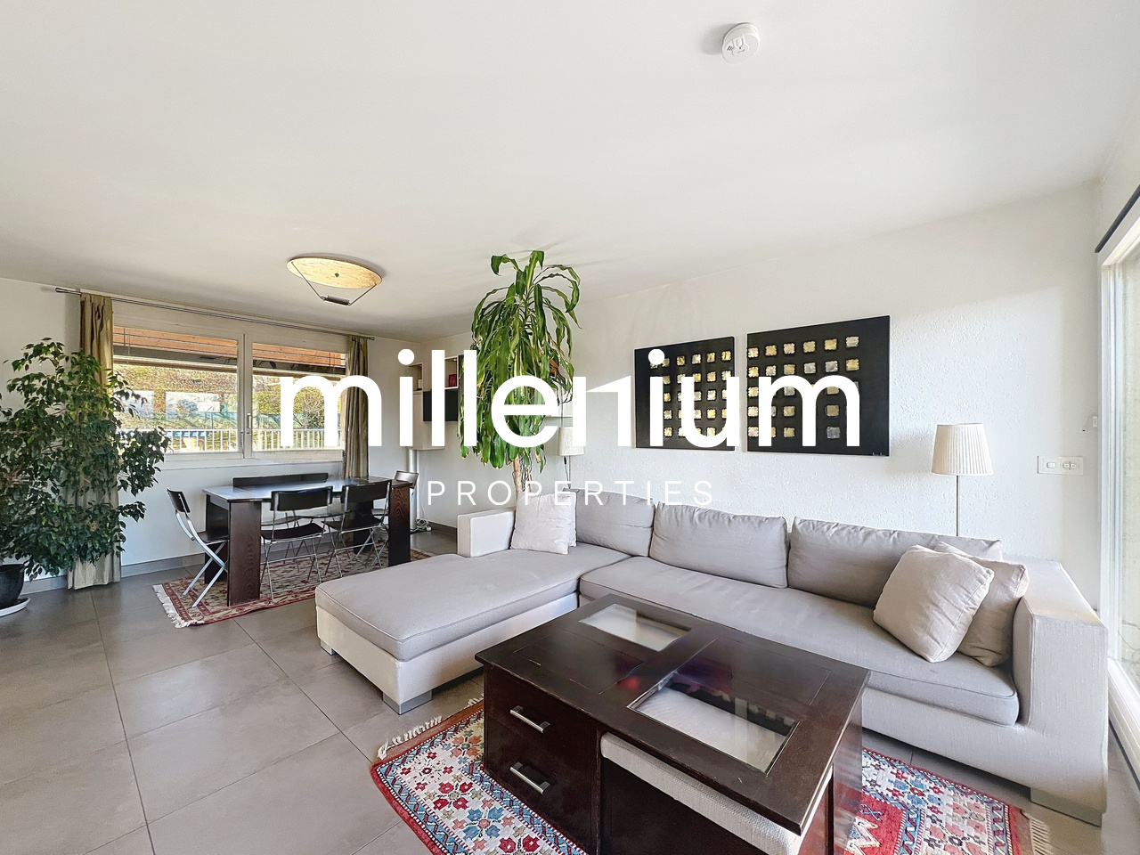 6 rooms furnished flat