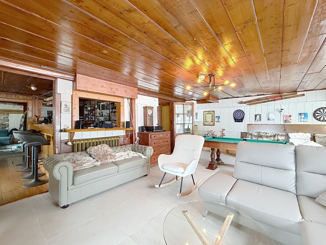 16 Zimmer Chalet