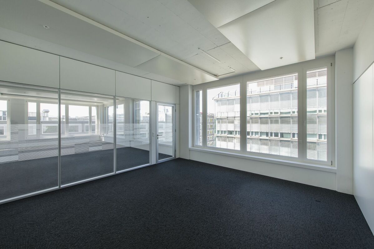 580m² ufficio, foto 4 di 6