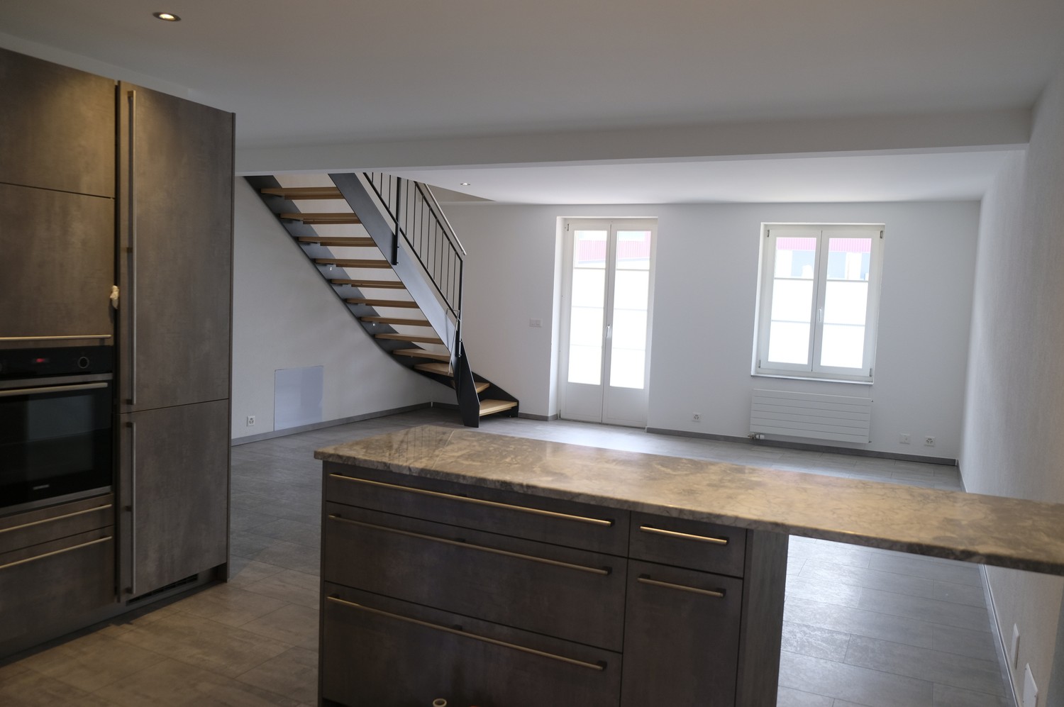 3 rooms apartment, photo 1 of 8