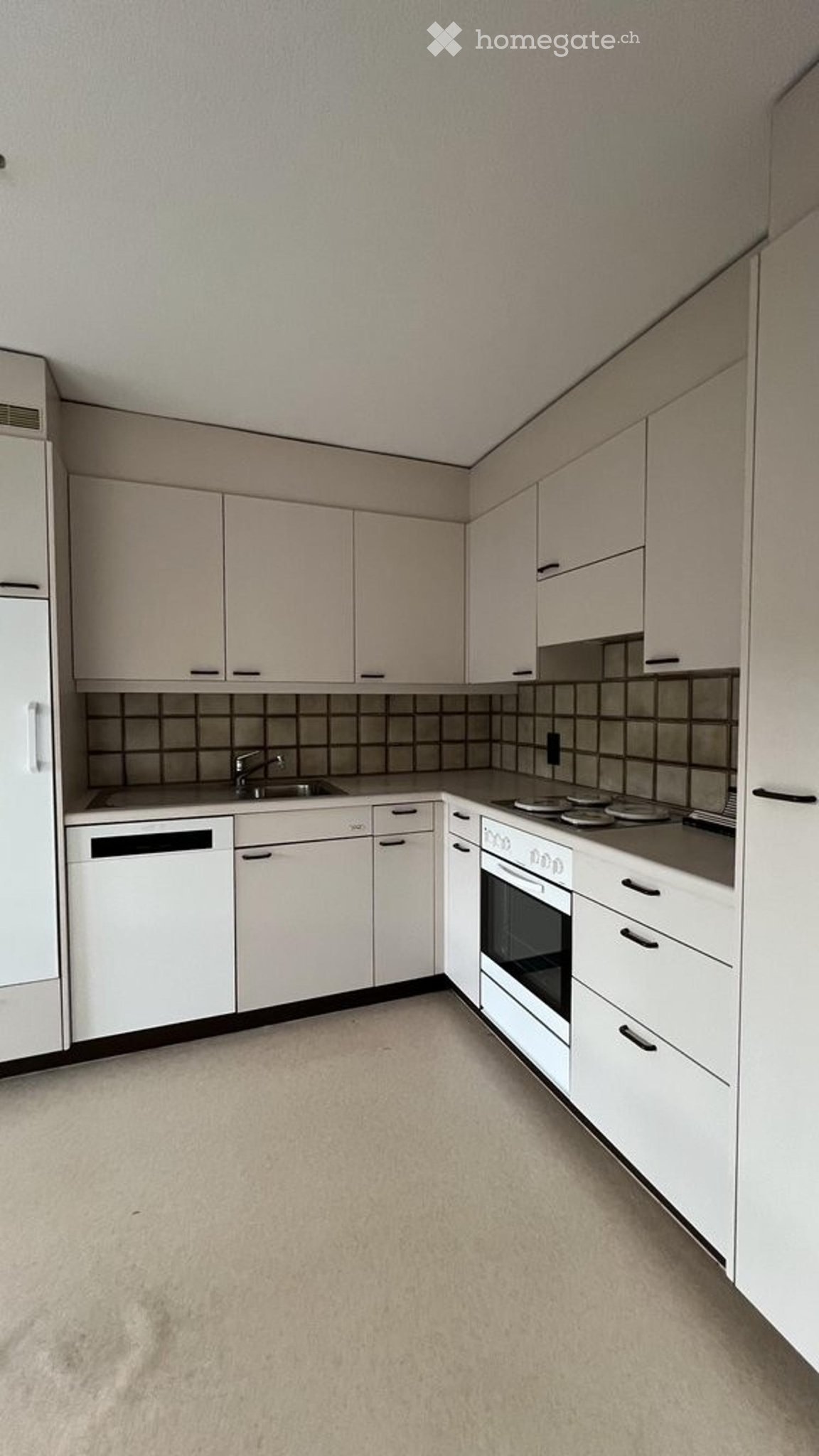 3 rooms apartment, photo 2 of 5