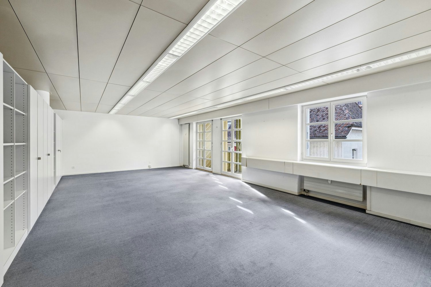 211m² office, photo 8 of 10
