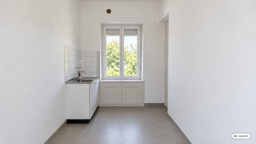 59m² shop