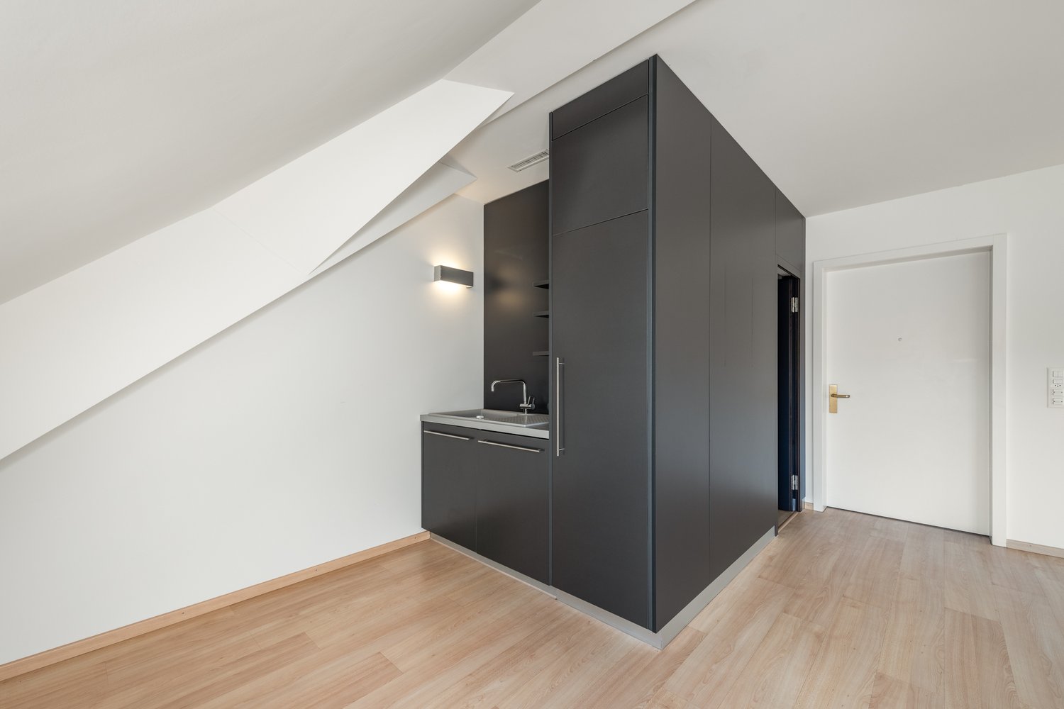 240m² office, photo 7 of 7