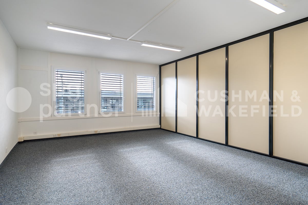 507m² office, photo 9 of 10