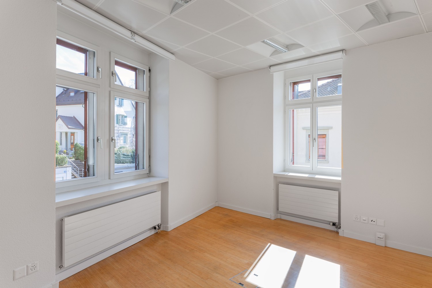 17m² office, photo 1 of 4
