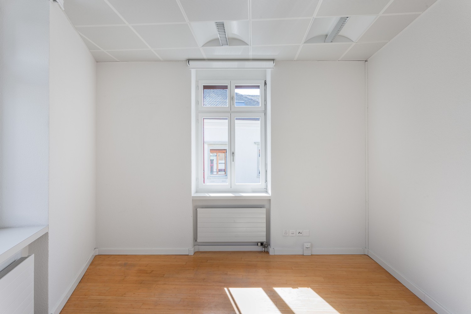 17m² office, photo 2 of 4
