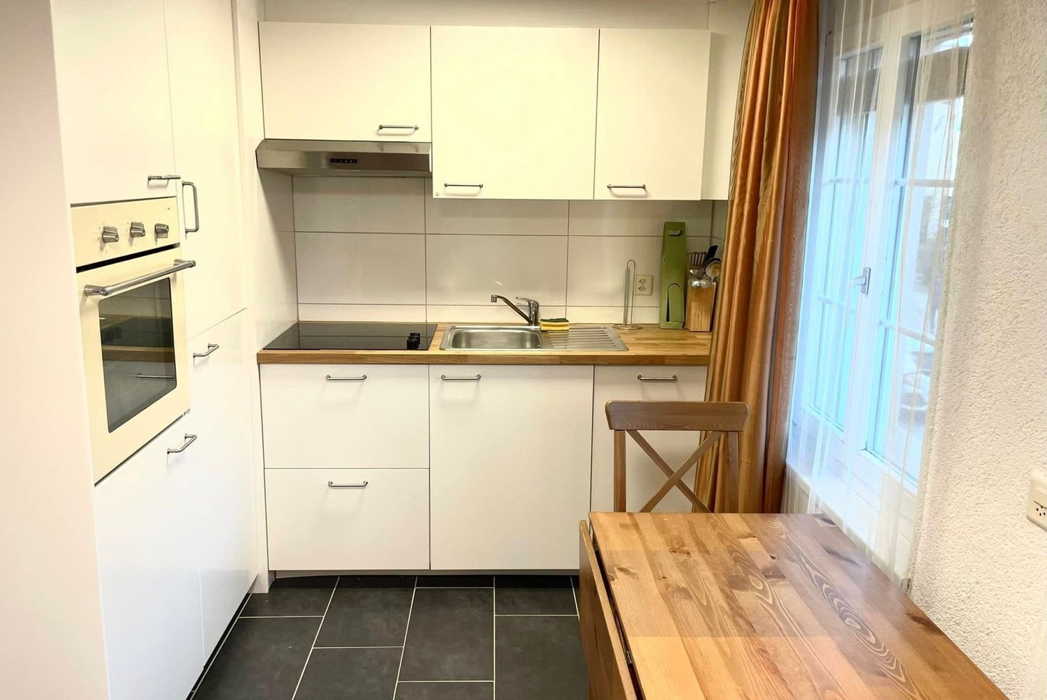 2 ½ rooms apartment