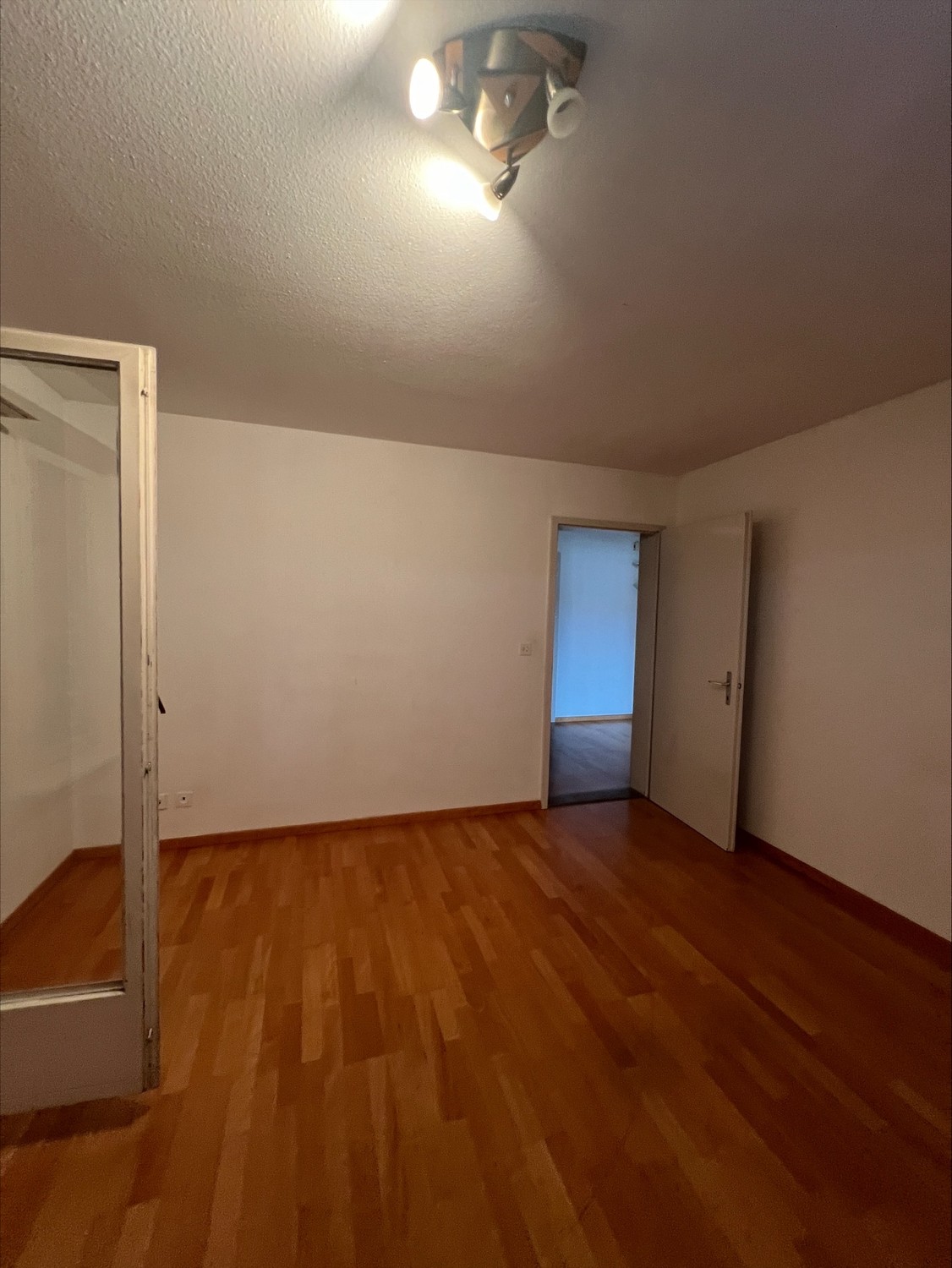 4 rooms apartment, photo 7 of 10