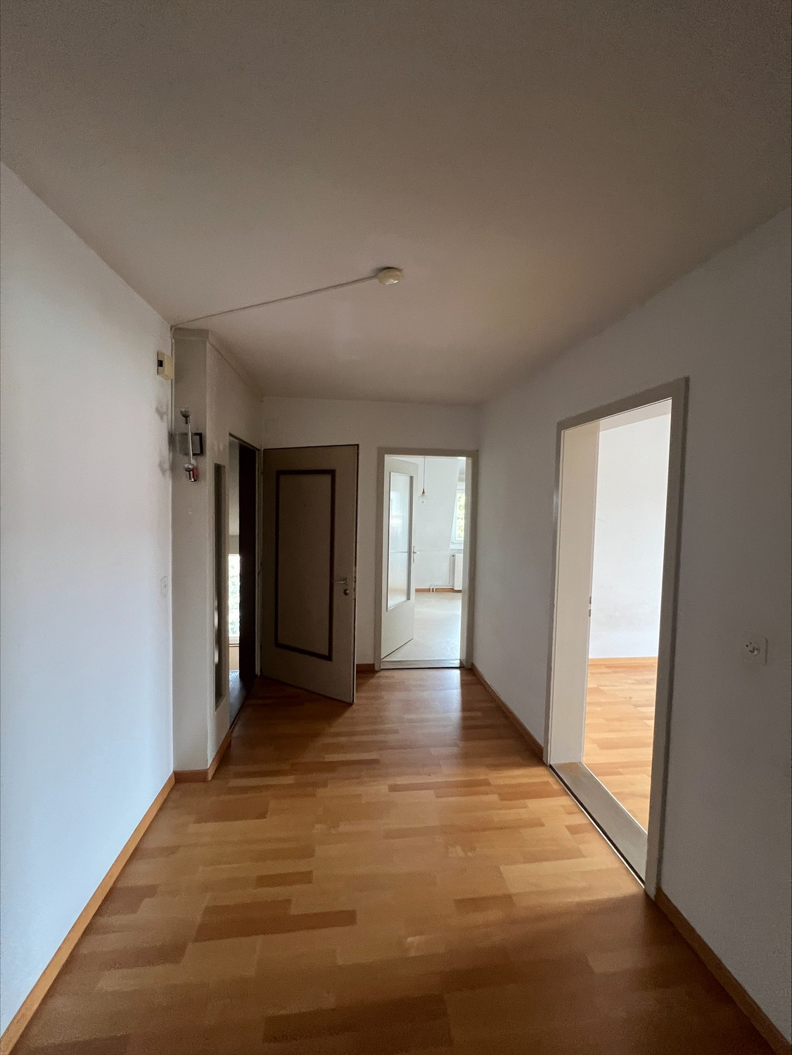 4 rooms apartment, photo 9 of 10