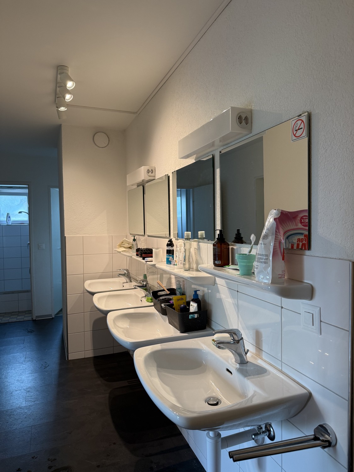 Room in a shared flat, Foto 3 von 7
