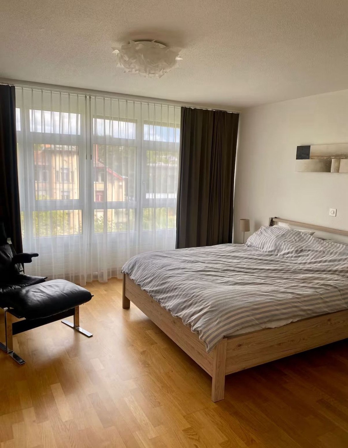 6 rooms apartment