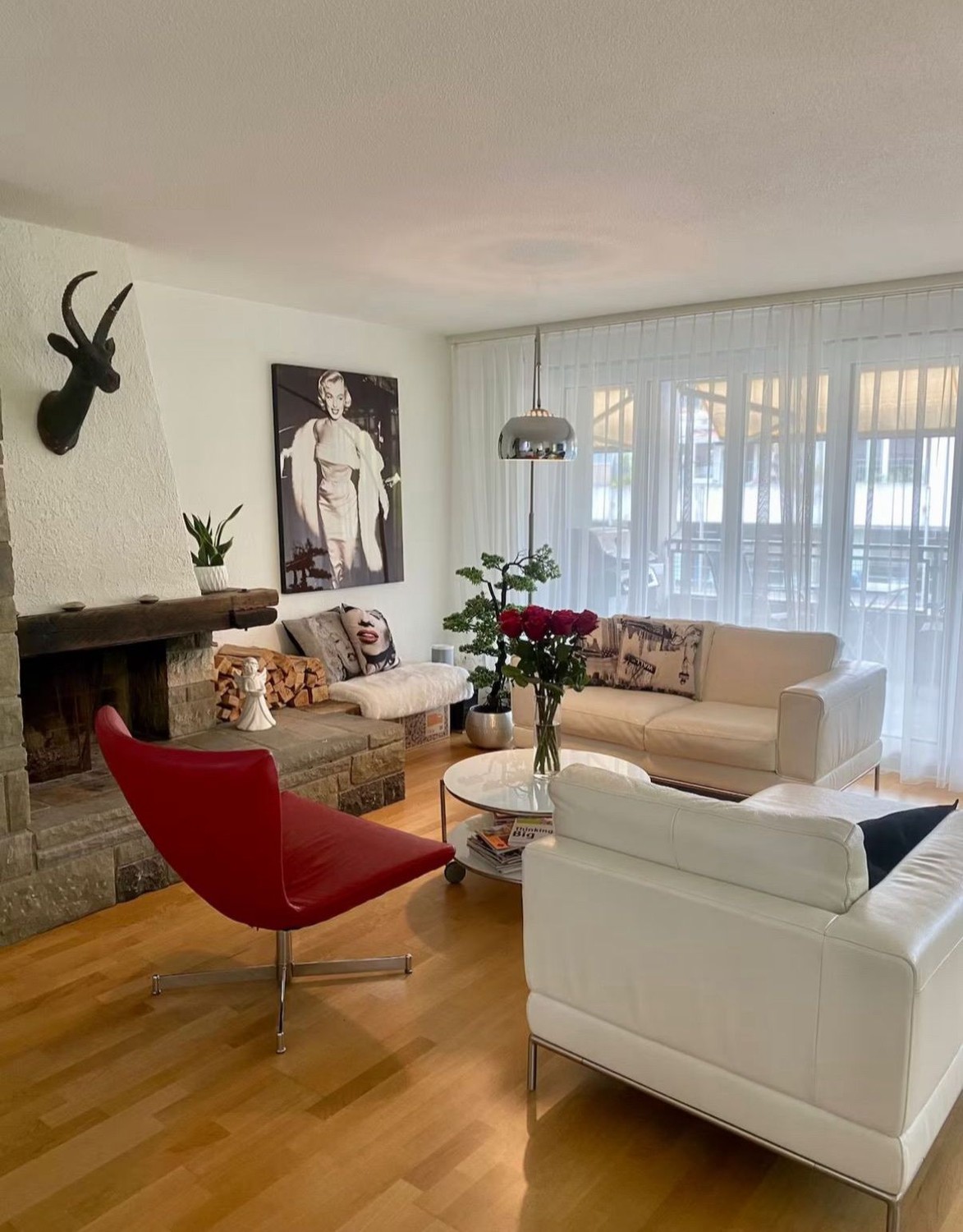 6 rooms apartment