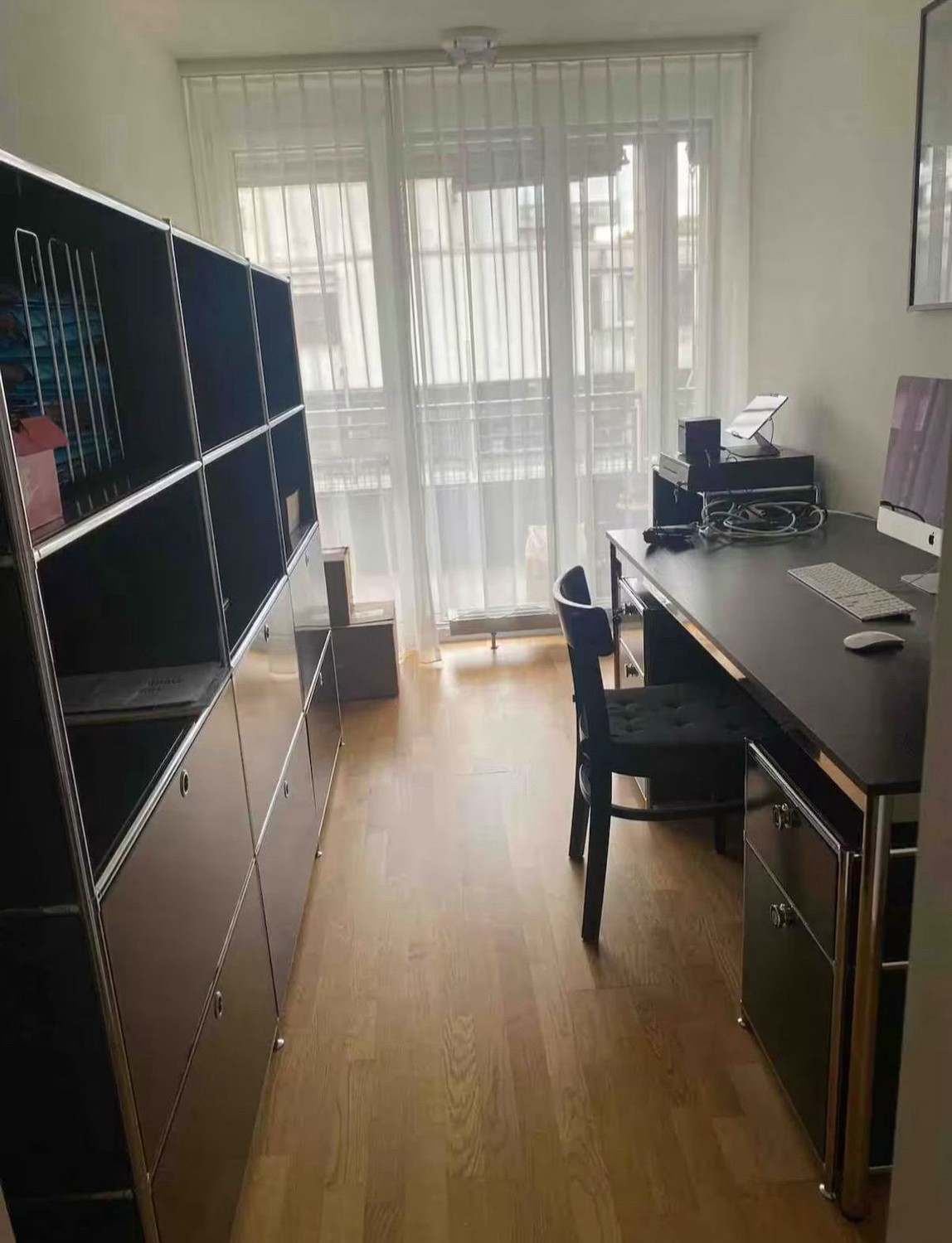 6 rooms apartment