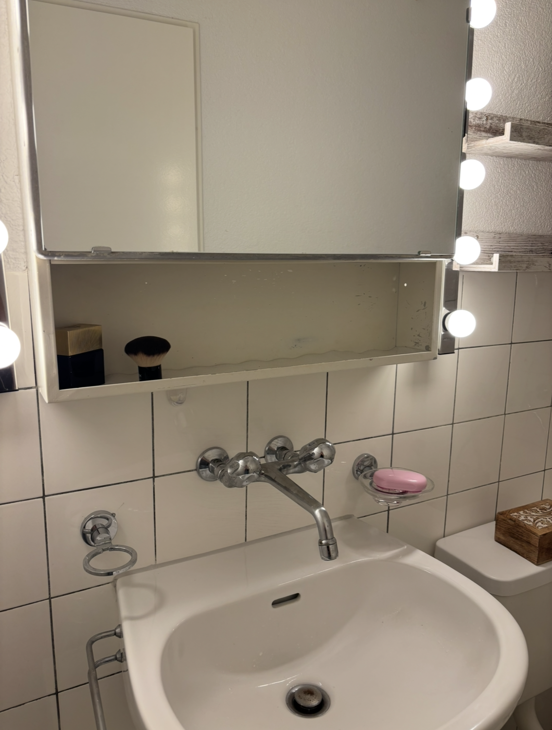2 room apartment