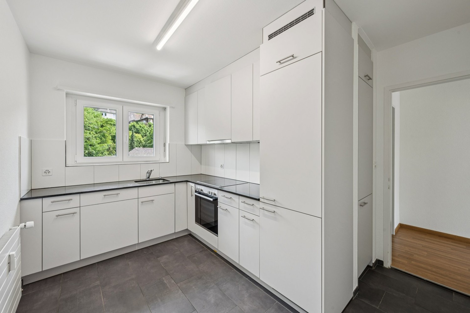 3 rooms apartment, Foto 1 von 8