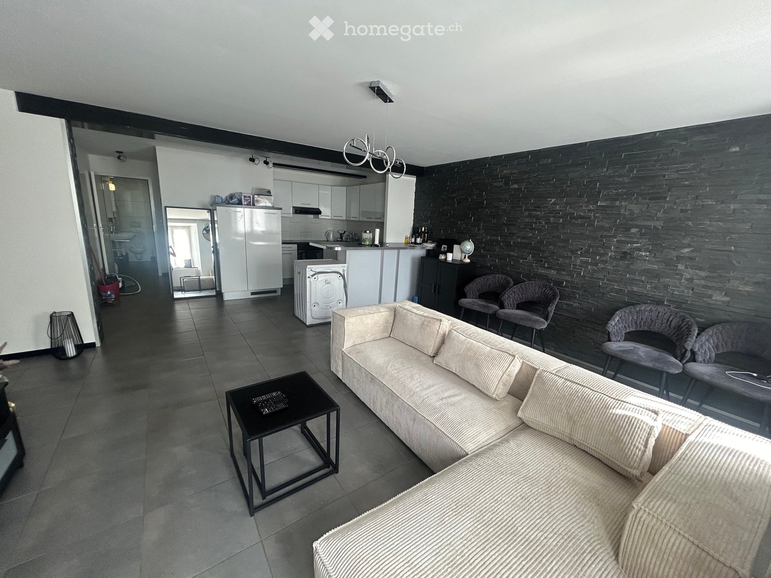 appartamento di 4 locali, foto 2 di 3