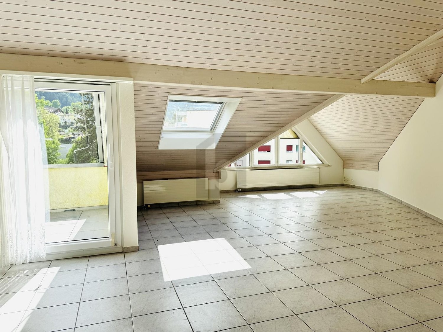 4 ½ pièces appartement sous les toits