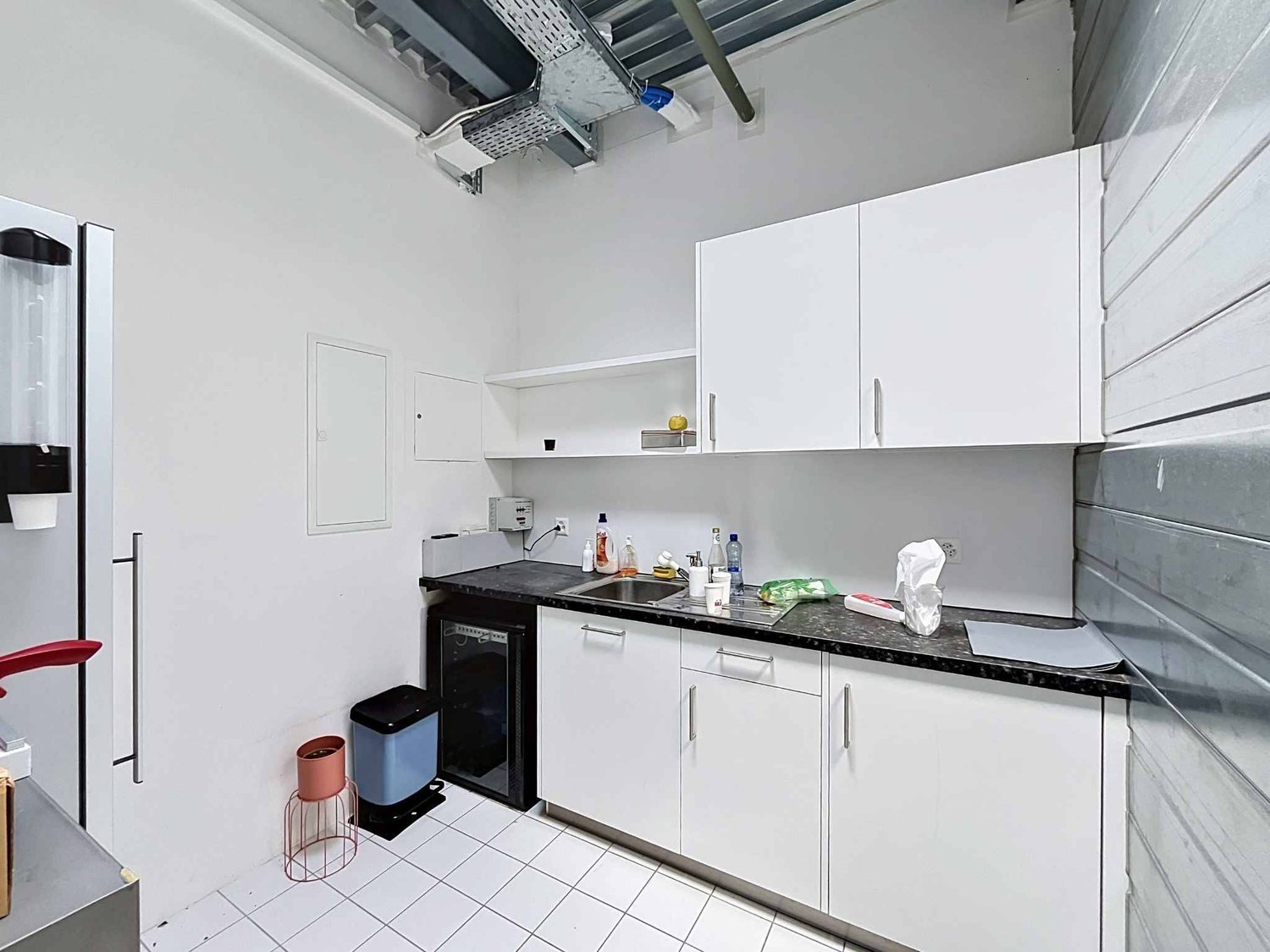 765m² commercial, photo 10 of 10
