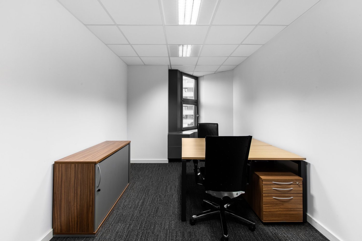 Bureau, photo 2 sur 7