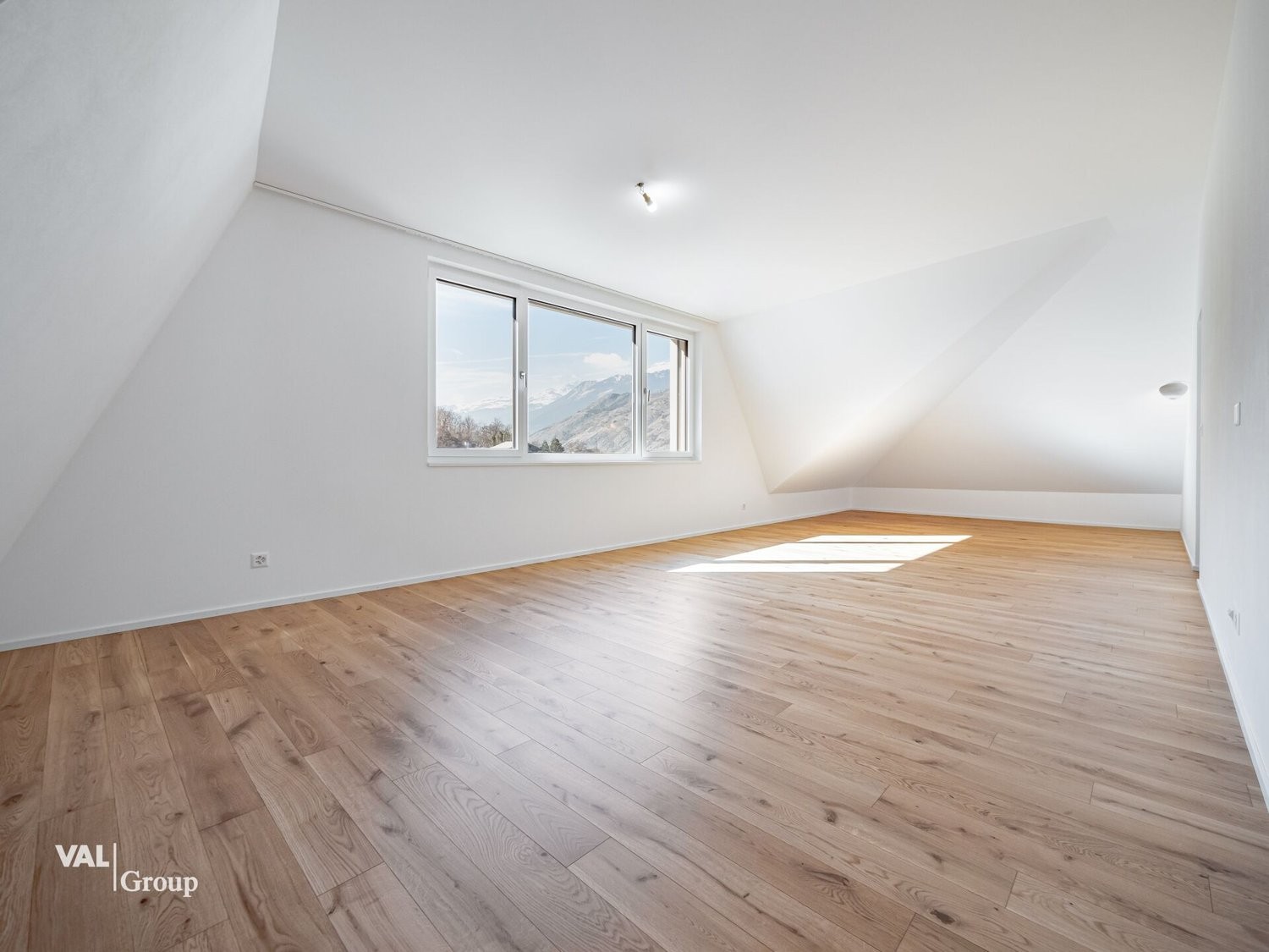 6 ½ rooms apartment, photo 1 of 10